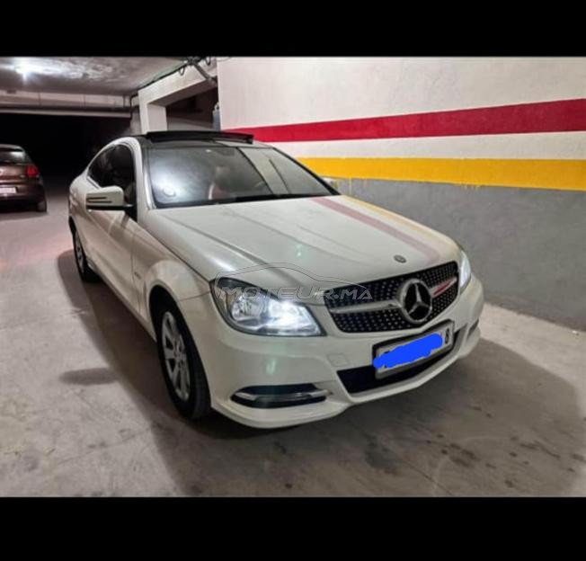 Mercedes-Benz Classe C Essence Manuelle 2012