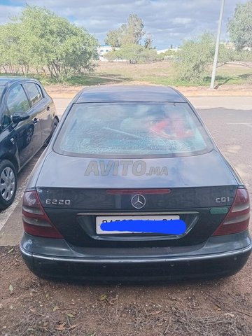 mercedes E220 w211 à vendre