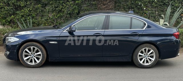BMW Série 5 Essence Automatique 2011 à Casablanca