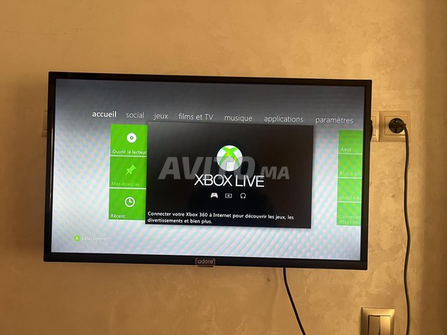 Xbox 360 avec 3 manettes