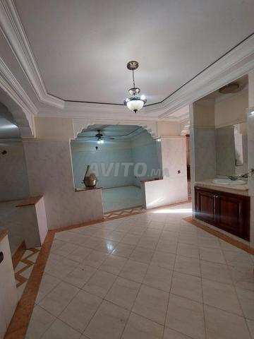 Étage Villa 2 chambres salon à louer Hay Laksour 