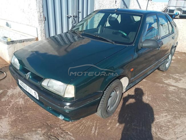 Renault 19