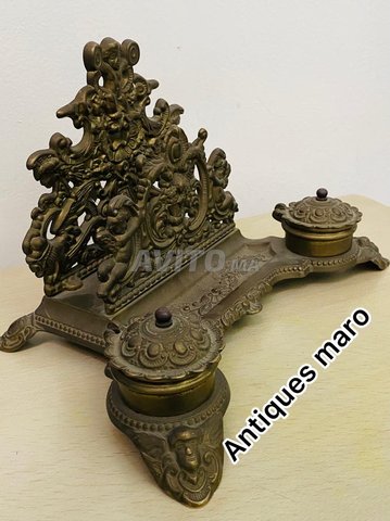 Ancien Encrier et porte-lettres 