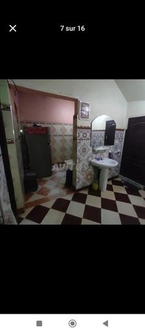 منزل بطابقين 75متر مربع بسوق السبت حي الياسمين قرب 