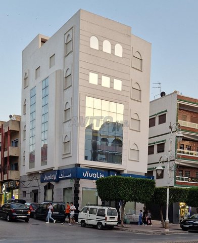 À LOUER  IMMEUBLE DE BUREAUX MODERNE À TÉTOUAN