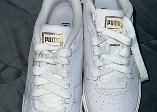 baskets Puma originales taille 41 neuves