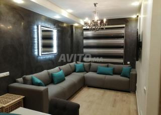 Salon moderne avec canapé d'angle