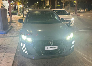 Louez une voiture à l’aéroport de Fès 12Kri