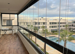 Appartement 3 chambres vue sur piscine à louer