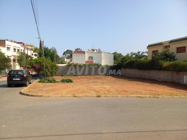 très joli terrain avendre