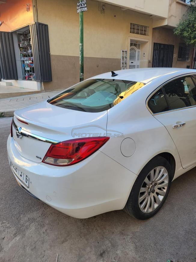 Opel Insignia Diesel Manuelle fin 2010 à Meknès
