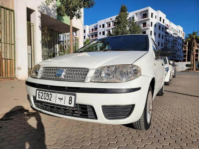 Fiat punto essence 