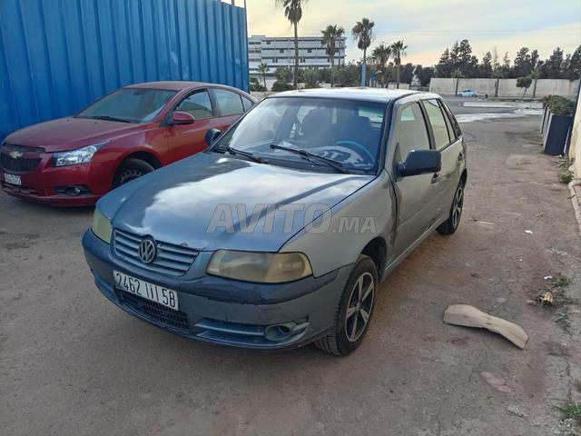 Volkswagen Golf Essence Manuelle 2005 à Casablanca - 2