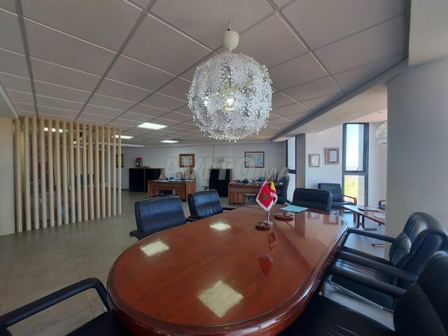 Plateau bureau 170 m² Boulevard la Corniche