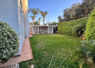 belle et immense villa à Harhoura 