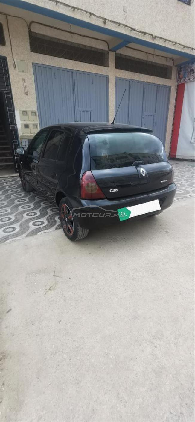 Renault Clio Essence Manuelle 2013 à Taounate
