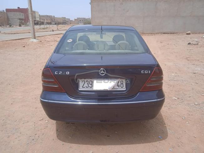 Mercedes-Benz 220 