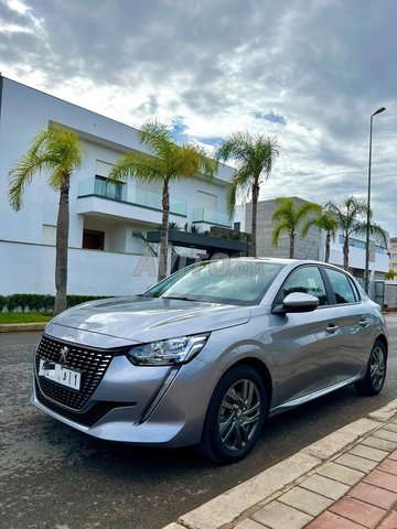 Peugeot 208 Diesel Manuelle 2021 à Kénitra