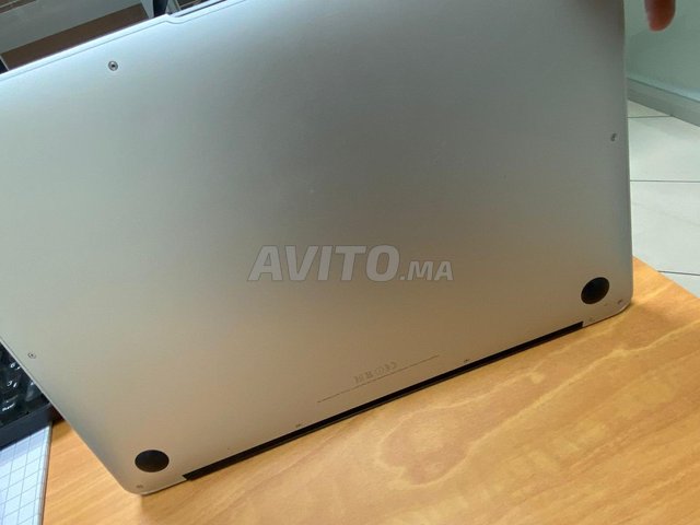 MAC BOOK AIR 2017 i5 en trés bon état 