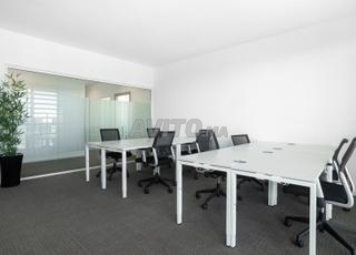 Bureau à CASABLANCA, Zenith pour 3 personnes 