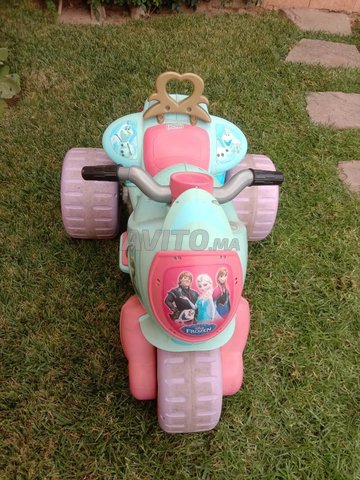 Moto de jeu pour enfant