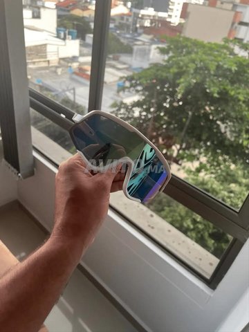 Lunettes de cyclisme / soleil 