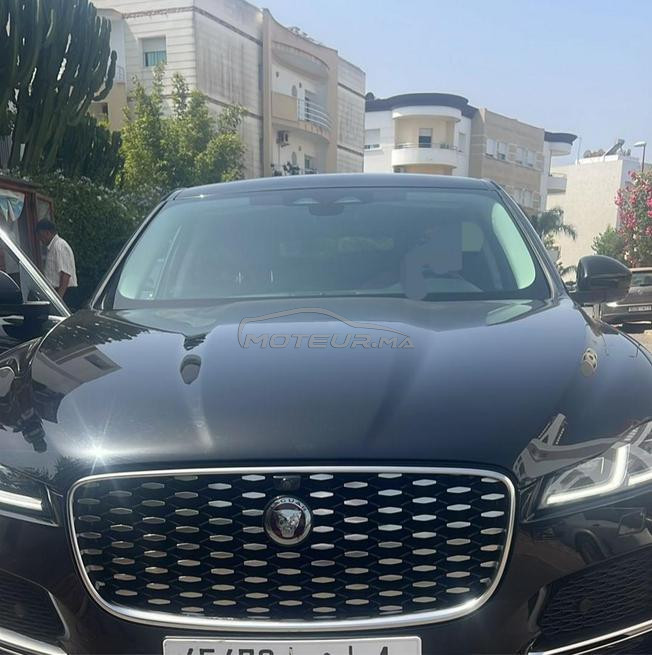 Jaguar f pace