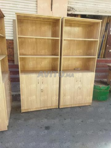 Armoire en Bois Élégante et Fonctionnelle - 2