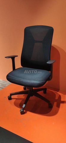 chaise bonne qualité /85/85
