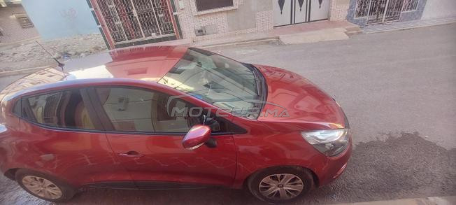 Renault Clio Essence Manuelle 2018 à Nador