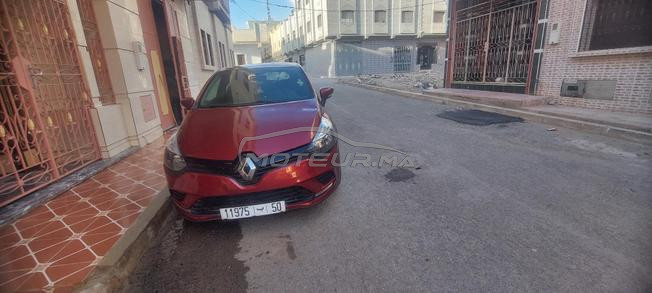 Renault Clio Essence Manuelle 2018 à Nador