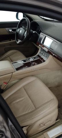 jaguar jx 2011