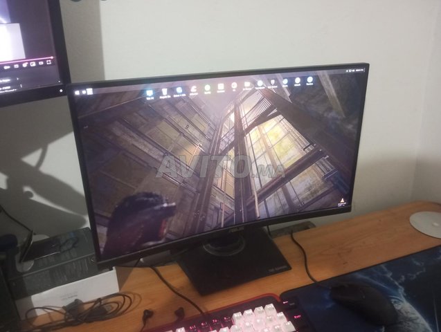 ecran 165hz 1ms curved 24pos