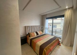 À louer très joli studio meublé