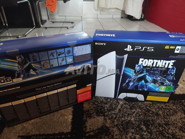 2 Ps5 slim digital 