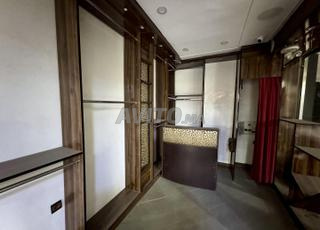 محل للإيجار في قنيطرة مول