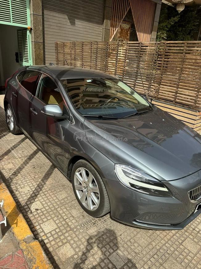 Volvo V40 Diesel Automatique 2020 à Marrakech