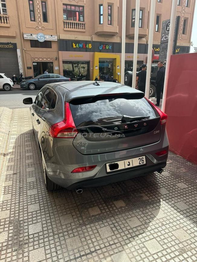 Volvo V40 Diesel Automatique 2020 à Marrakech