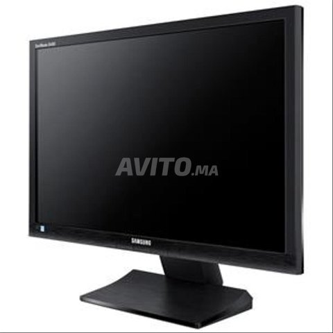 SAMSUNG S22A450BW-1, 24 Pouces LCD Monitor