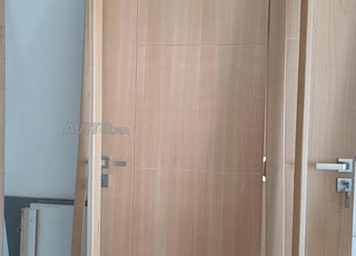 porte en bois massif 