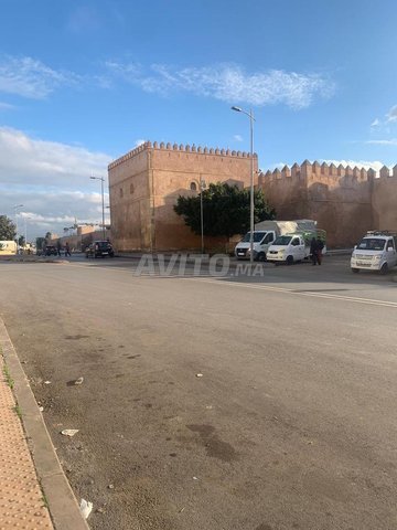 local commercial 248 M2 a vendre à la Medina salé 