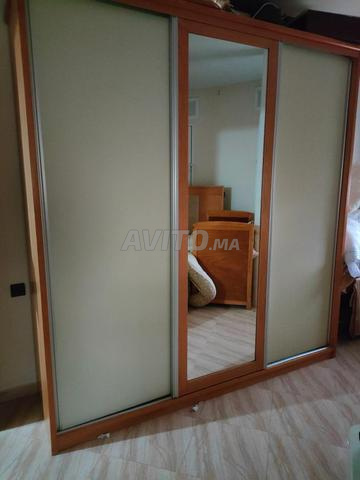 placard 3 portes en bois massif 