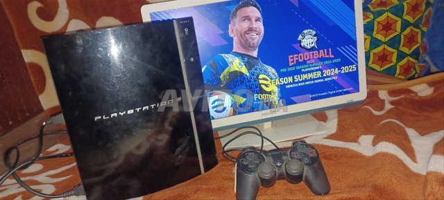 بلاي 3 مفلاشي ، مع مانيطا دوريجين وزوج العاب