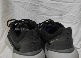 حداء رياضي(للرجال) decathlon حالة جد جيدة 