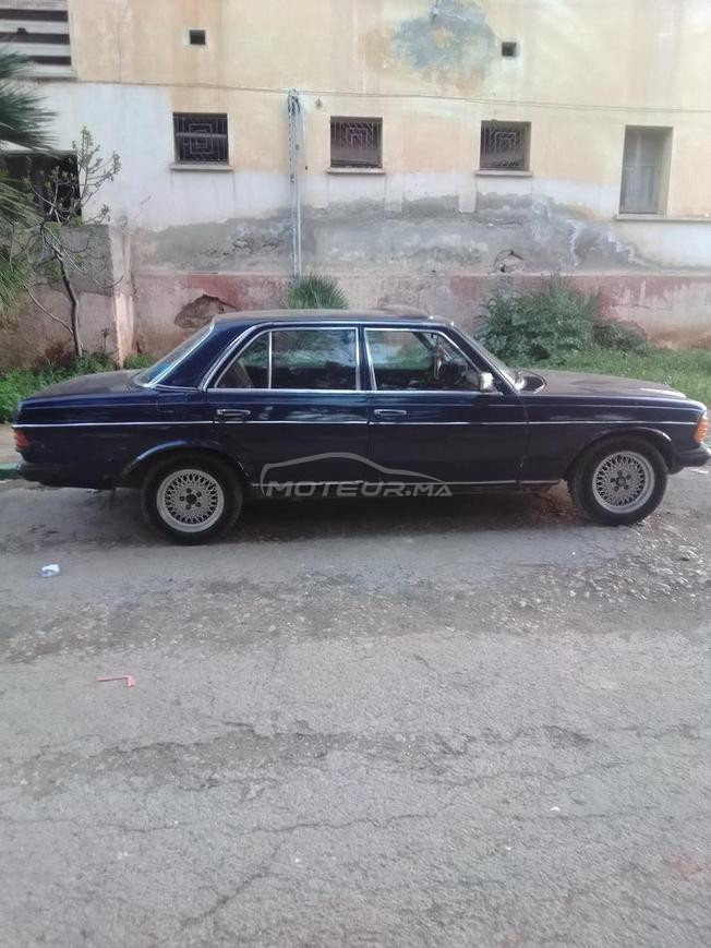 240 Mercedes 