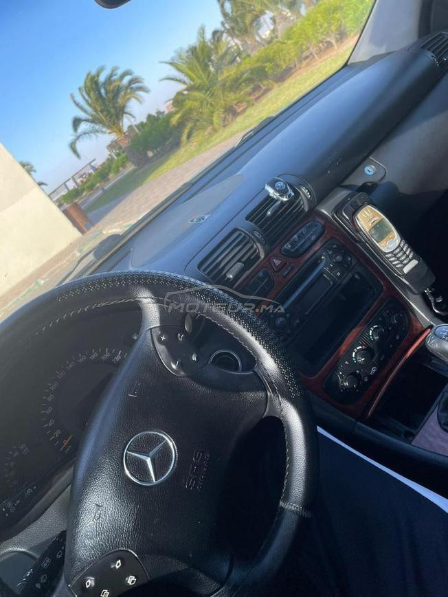 mercedes 220 