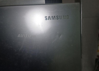 Deux réfrigérateurs ثلاجتان 