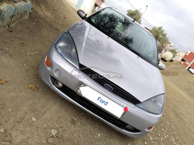 ford focus mk1 ghia 2001