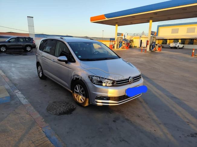 Volkswagen Touran Diesel Manuelle 2016 à Oujda