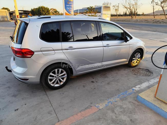Volkswagen Touran Diesel Manuelle 2016 à Oujda